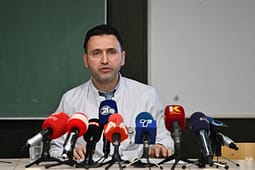 Memedi: Shkalla e vdekshmërisë në Klinikën e Fëmijëve është përgjysmuar Memedi: Shkalla e vdekshmërisë në Klinikën e Fëmijëve është përgjysmuar