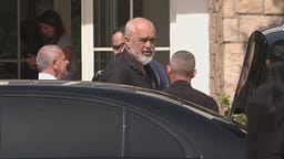 Çfarë do të ndodhë me Tiranën, Rama shkon në periferi me drejtuesit politikë dhe deputetë Çfarë do të ndodhë me Tiranën, Rama shkon në periferi me drejtuesit politikë dhe deputetë