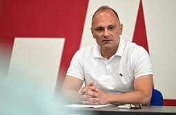 Filipçe: Qeveria e dinte se ndryshimi i Kornizës Negociuese ishte i pamundur, por zgjodhi të luante me emocionet e njerëzve Filipçe: Qeveria e dinte se ndryshimi i Kornizës Negociuese ishte i pamundur, por zgjodhi të luante me emocionet e njerëzve