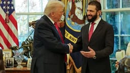 Presidenti sirian zhvillon bisedë telefonike me Trumpin, i kërkon heqjen e plotë të sanksioneve Presidenti sirian zhvillon bisedë telefonike me Trumpin, i kërkon heqjen e plotë të sanksioneve