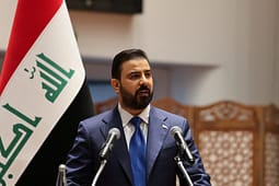 Kryeministri irakian urdhëron hetim lidhur me akuzat e Arabisë Saudite për sulm me dronë Kryeministri irakian urdhëron hetim lidhur me akuzat e Arabisë Saudite për sulm me dronë