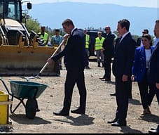 Mickoski për nisjen e autostradës Shkup-Bllacë: E premtuam, i lumtur që një kompani maqedonase po i kryen punët Mickoski për nisjen e autostradës Shkup-Bllacë: E premtuam, i lumtur që një kompani maqedonase po i kryen punët