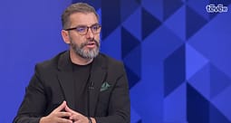 Hajra: LDK-ja nuk është parti që deputetët “e dorëzojnë logjikën te dera” Hajra: LDK-ja nuk është parti që deputetët “e dorëzojnë logjikën te dera”