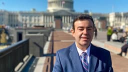 Walker e propozoi për president, ja çka thotë Faton Bislimi Walker e propozoi për president, ja çka thotë Faton Bislimi