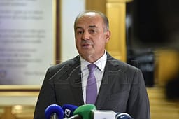 Hoxhaj nga Shkupi: Kush mendon se Marrëveshja e Ohrit mund të rishkruhet, e ka gabim Hoxhaj nga Shkupi: Kush mendon se Marrëveshja e Ohrit mund të rishkruhet, e ka gabim