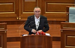 Hamza: Nga sot PDK-ja hyn në një fazë tjetër veprimi, do të rikthejmë ligjshmërinë Hamza: Nga sot PDK-ja hyn në një fazë tjetër veprimi, do të rikthejmë ligjshmërinë