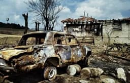 28 vjet nga masakra e Abrisë së Epërme 28 vjet nga masakra e Abrisë së Epërme