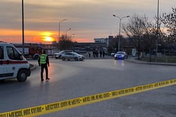 Policia: Dy kërcënimet për bombë në Stacionin e Autobusëve u bënë nga i njëjti numër telefonik në Serbi Policia: Dy kërcënimet për bombë në Stacionin e Autobusëve u bënë nga i njëjti numër telefonik në Serbi