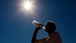 Temperatura deri në 35 gradë Celsius në Shqipëri Temperatura deri në 35 gradë Celsius në Shqipëri