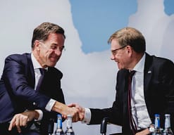 Rutte: Gjermania po udhëheq transformimin më të madh të NATO-s që nga Lufta e Ftohtë Rutte: Gjermania po udhëheq transformimin më të madh të NATO-s që nga Lufta e Ftohtë