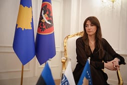Haxhiu: SHBA-ja dhe BE-ja duhet të dënojnë gjuhën shoviniste të Vuçiqit dhe Bërnabiqit Haxhiu: SHBA-ja dhe BE-ja duhet të dënojnë gjuhën shoviniste të Vuçiqit dhe Bërnabiqit