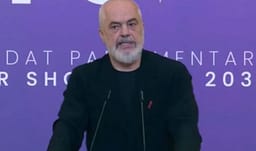 Rama: Në protestë njerëz nga Kosova, Maqedonia e ndërkombëtarë për “të shpëtuar Shqipërinë Rama: Në protestë njerëz nga Kosova, Maqedonia e ndërkombëtarë për “të shpëtuar Shqipërinë