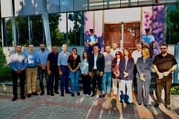 PDK: Jemi para Qeverisë, nuk do të ndalemi deri në rikthimin e rendit kushtetues PDK: Jemi para Qeverisë, nuk do të ndalemi deri në rikthimin e rendit kushtetues