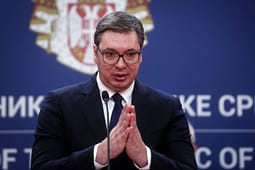 Vuçiqi nuk zbrapset për lumin Ibër, sulmon ashpër BE-në dhe Kosovën Vuçiqi nuk zbrapset për lumin Ibër, sulmon ashpër BE-në dhe Kosovën