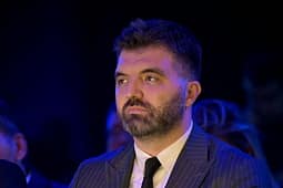 Ermal Sadiku i poston analizat e AUV: Qumështi Vita qenka pa vaj palme dhe pa pluhur – turp, askush s’guxoi ta mbrojë kompaninë Ermal Sadiku i poston analizat e AUV: Qumështi Vita qenka pa vaj palme dhe pa pluhur – turp, askush s’guxoi ta mbrojë kompaninë