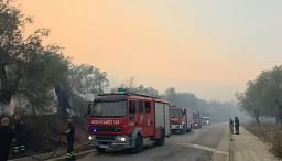Orë tmerri për Himarën, disa banesa të shkrumbuara, nis ndërhyrja nga ajri mëngjesin e sotëm Orë tmerri për Himarën, disa banesa të shkrumbuara, nis ndërhyrja nga ajri mëngjesin e sotëm