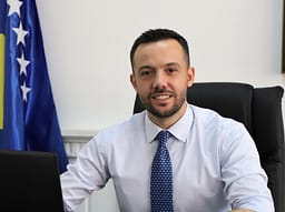 Deklarata e Remit për koalicion me VV-në, Tahiri: Nuk mund të ndodh Deklarata e Remit për koalicion me VV-në, Tahiri: Nuk mund të ndodh