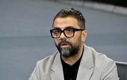 Behrami: Ata që akuzonin Edi Ramën për Sorosin, sot mbështesin fushatën e Sorosit kundër tij Behrami: Ata që akuzonin Edi Ramën për Sorosin, sot mbështesin fushatën e Sorosit kundër tij