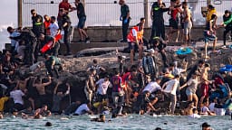 Spanja thotë se pothuajse të gjithë migrantët që hynë në Ceuta janë kthyer në Marok Spanja thotë se pothuajse të gjithë migrantët që hynë në Ceuta janë kthyer në Marok