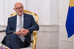 Guerot: Për hapjen e Urës së Ibrit duhet diskutime me të gjithë – Bllokada dy vjeçare e padobishme për vendin Guerot: Për hapjen e Urës së Ibrit duhet diskutime me të gjithë – Bllokada dy vjeçare e padobishme për vendin