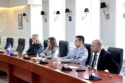Çitaku takon ministrin francez Benjamin Haddad: Franca të intensifikojë mbështetjen për Kosovën Çitaku takon ministrin francez Benjamin Haddad: Franca të intensifikojë mbështetjen për Kosovën