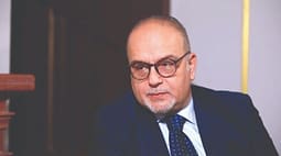 Videnoviq: “Bota serbe” e Vuçiqit është iluzion i copëtuar, Serbia duhet të largohet nga ndikimi rus Videnoviq: “Bota serbe” e Vuçiqit është iluzion i copëtuar, Serbia duhet të largohet nga ndikimi rus