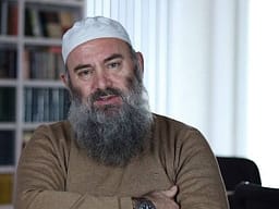 U shpall i padëshiruar në Shqipëri, sqarohet hoxha Bekir Halimi U shpall i padëshiruar në Shqipëri, sqarohet hoxha Bekir Halimi