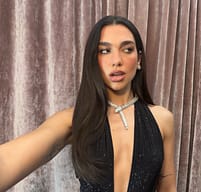Dua Lipa feston sot ditëlindjen Dua Lipa feston sot ditëlindjen