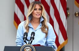 Melania Trump: Dëgjova se ju kisha munguar, ja ku jam! Melania Trump: Dëgjova se ju kisha munguar, ja ku jam!