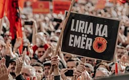 Vendimi i madh i Speciales, “Liria ka emër” me dy organizime: Njëri në Prishtinë, tjetri në Hagë Vendimi i madh i Speciales, “Liria ka emër” me dy organizime: Njëri në Prishtinë, tjetri në Hagë