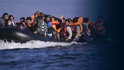 Tragjedi në brigjet e Tunizisë – Mbytet varka me emigrantë, 11 të vdekur dhe 3 të zhdukur Tragjedi në brigjet e Tunizisë – Mbytet varka me emigrantë, 11 të vdekur dhe 3 të zhdukur