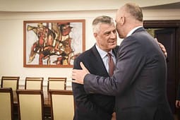 Nga ndërhyrja te Trump te Samiti i NATO-s, Thaçi për Ramën: I jam mirënjohës nga zemra, pres një gjykim të pandikuar nga askush Nga ndërhyrja te Trump te Samiti i NATO-s, Thaçi për Ramën: I jam mirënjohës nga zemra, pres një gjykim të pandikuar nga askush