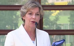 Jep dorëheqje Ministrja e Shëndetësisë, Evis Sala Jep dorëheqje Ministrja e Shëndetësisë, Evis Sala