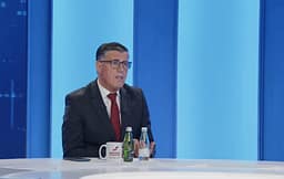 Haziri fajëson VV’në për ngjarjet dje në Kuvend: LDK mendësinë e partisë – shtet e ka rrënu moti kohë Haziri fajëson VV’në për ngjarjet dje në Kuvend: LDK mendësinë e partisë – shtet e ka rrënu moti kohë