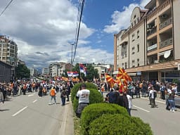 Në Kumanovë u mbajt tubim mbështetës për Aleksandar Vuçiqin Në Kumanovë u mbajt tubim mbështetës për Aleksandar Vuçiqin