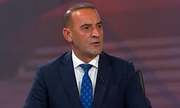 Haradinaj: Në vend se t’i kryente autostradat në Kosovë, Kurti shkon në Maqedoni për përurim projektesh Haradinaj: Në vend se t’i kryente autostradat në Kosovë, Kurti shkon në Maqedoni për përurim projektesh