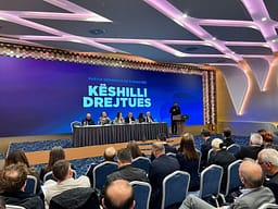 Behrami: Shkeljet ndaj krerëve të UÇK-së të adresohen në Strasburg, jashtë ndikimit të BE-së Behrami: Shkeljet ndaj krerëve të UÇK-së të adresohen në Strasburg, jashtë ndikimit të BE-së