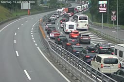 Disa tunele të A4 në Zvicër mbyllen natën nga 24 deri më 26 gusht Disa tunele të A4 në Zvicër mbyllen natën nga 24 deri më 26 gusht
