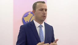 Elezi: Nesër përfundon numërimi i votave me postë, në mëngjes nis numërimi i votave me kusht Elezi: Nesër përfundon numërimi i votave me postë, në mëngjes nis numërimi i votave me kusht