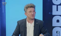 Buzhala me akuza ndaj Abdixhikut: Në 24 orët e fundit para Kuvendit të LDK-së i siguroi 20 vota me ndihmën e bizneseve Buzhala me akuza ndaj Abdixhikut: Në 24 orët e fundit para Kuvendit të LDK-së i siguroi 20 vota me ndihmën e bizneseve