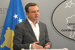Kurti flet për hapjen e plotë të Urës së Ibrit: Sot takohem me Ulutash, urat e reja e bënë absurde mbajtjen e saj të mbyllur Kurti flet për hapjen e plotë të Urës së Ibrit: Sot takohem me Ulutash, urat e reja e bënë absurde mbajtjen e saj të mbyllur