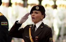Elmë Ramadani, nga Kosova në Akademinë Ushtarake të Turqisë – pesë vite drejt një karriere në shërbim të vendit Elmë Ramadani, nga Kosova në Akademinë Ushtarake të Turqisë – pesë vite drejt një karriere në shërbim të vendit