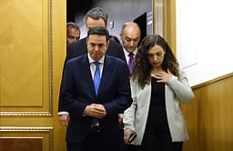 Refuzimi i parë nga LDK i ndryshon pak llogaritë, a do t’i bëjnë votat Kurti e Abdixhiku për Bekim Sejdiun President? Refuzimi i parë nga LDK i ndryshon pak llogaritë, a do t’i bëjnë votat Kurti e Abdixhiku për Bekim Sejdiun President?