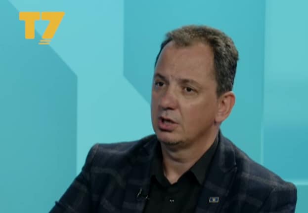 Ish-deputeti: Vjosa Osmaniu tradhtua nga Albin Kurti, gjithçka e dëshmon Ish-deputeti: Vjosa Osmaniu tradhtua nga Albin Kurti, gjithçka e dëshmon