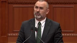 Ulsi Manja: S’ka hajvanllëk më të madh se sa të vish nga Kosova për të rrëzuar qeverinë në Tiranë, Kurti pse nuk distancohet? Ulsi Manja: S’ka hajvanllëk më të madh se sa të vish nga Kosova për të rrëzuar qeverinë në Tiranë, Kurti pse nuk distancohet?