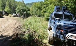 Sot pritet të fillojnë gërmimet te varreza e dyshuar në Kalludër të Zubin Potokut Sot pritet të fillojnë gërmimet te varreza e dyshuar në Kalludër të Zubin Potokut