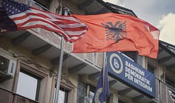 “Përjashtim i paprecedentë” – BDI pretendon se VLEN lihet jashtë seancave të mbyllura të Qeverisë “Përjashtim i paprecedentë” – BDI pretendon se VLEN lihet jashtë seancave të mbyllura të Qeverisë