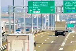Kufizimi i lëvizjes, Ministria e Infrastrukturës shqipton gjoba afër 15 mijë euro pas kontrolleve për kamionët mbi 20 tonë Kufizimi i lëvizjes, Ministria e Infrastrukturës shqipton gjoba afër 15 mijë euro pas kontrolleve për kamionët mbi 20 tonë
