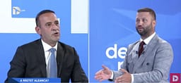 Daut Haradinaj: Pas sulmit me zollë në Kuvend, AAK i ndau rrugët me Vetëvendosjen Daut Haradinaj: Pas sulmit me zollë në Kuvend, AAK i ndau rrugët me Vetëvendosjen