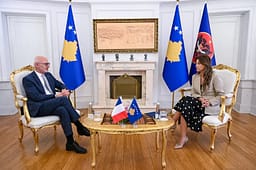 Haxhiu priti në takim lamtumirës ambasadorin francez, Olivier Guerot Haxhiu priti në takim lamtumirës ambasadorin francez, Olivier Guerot